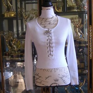 BALBOA WHITE CUT OUT TOP L